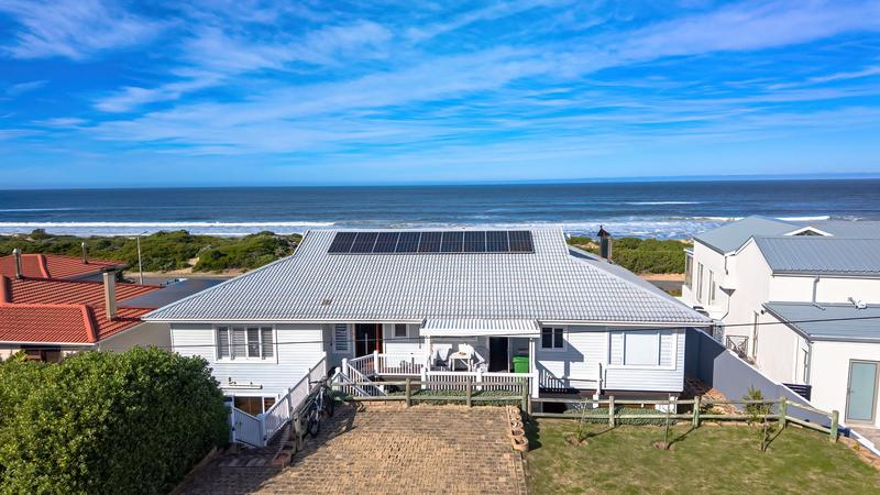 5 Bedroom Property for Sale in Southern Cross Western Cape